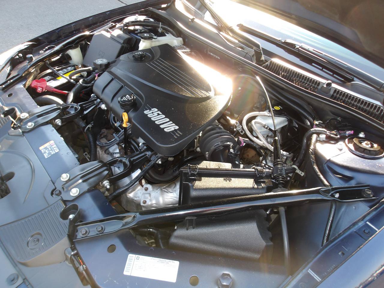 Used 2011 Chevrolet Impala LT w/ Luxury Edition Package FWD image 20