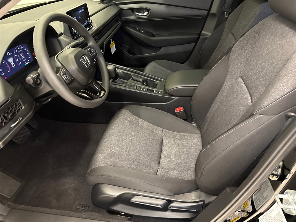 New 2025 Honda Accord LX image 18