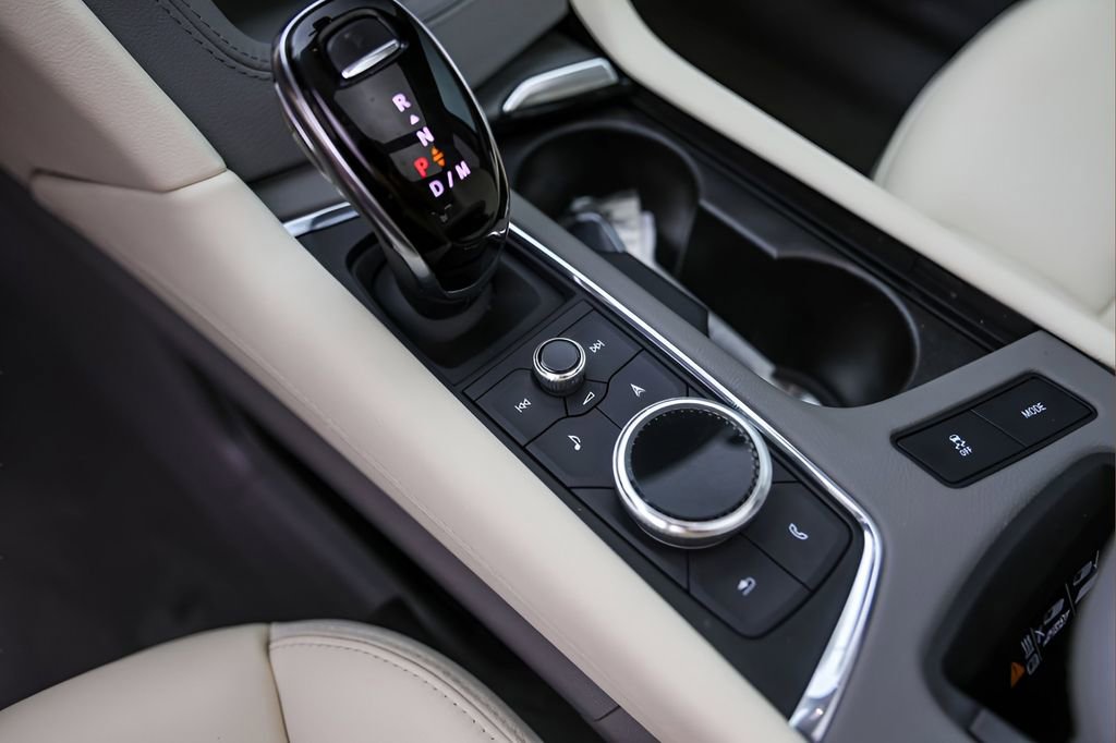 Used 2020 Cadillac XT6 Premium Luxury image 20