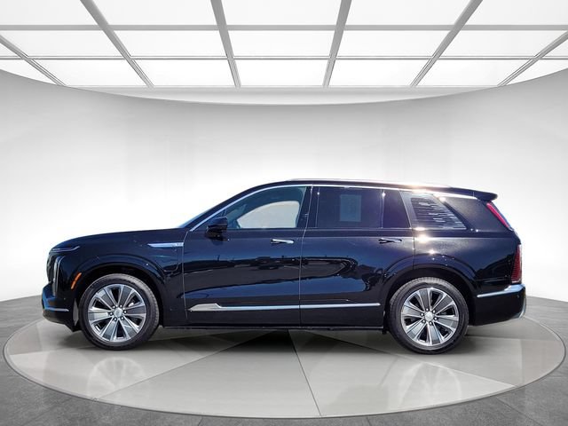 Certified 2026 Cadillac Vistiq Luxury AWD/4WD image 7