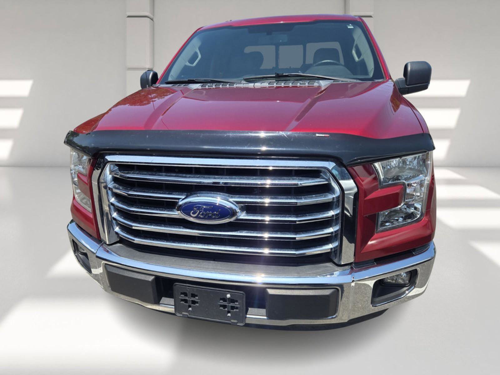 Used 2015 Ford F150 XLT w/ Equipment Group 302A Luxury RWD image 2