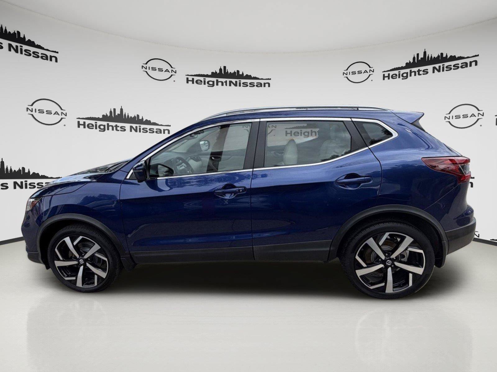 Used 2020 Nissan Rogue Sport SL w/ Premium Package AWD/4WD image 2