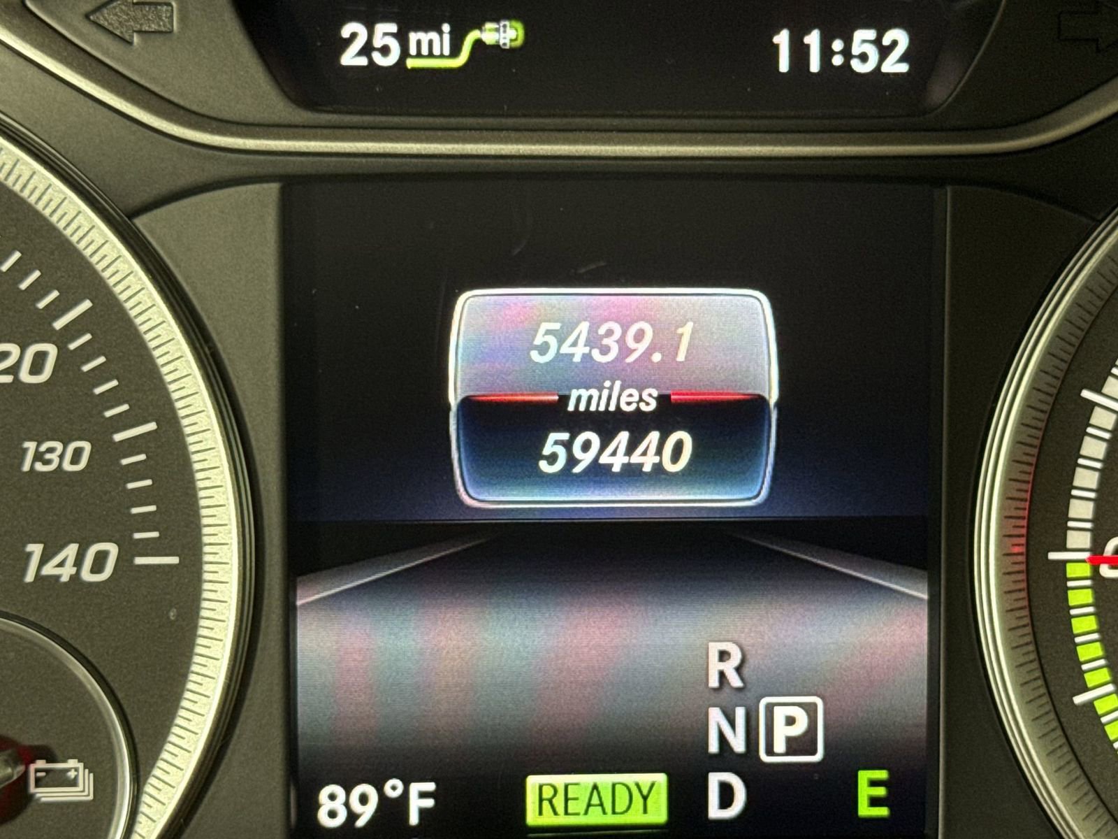 Used 2017 Mercedes-Benz B 250e image 15