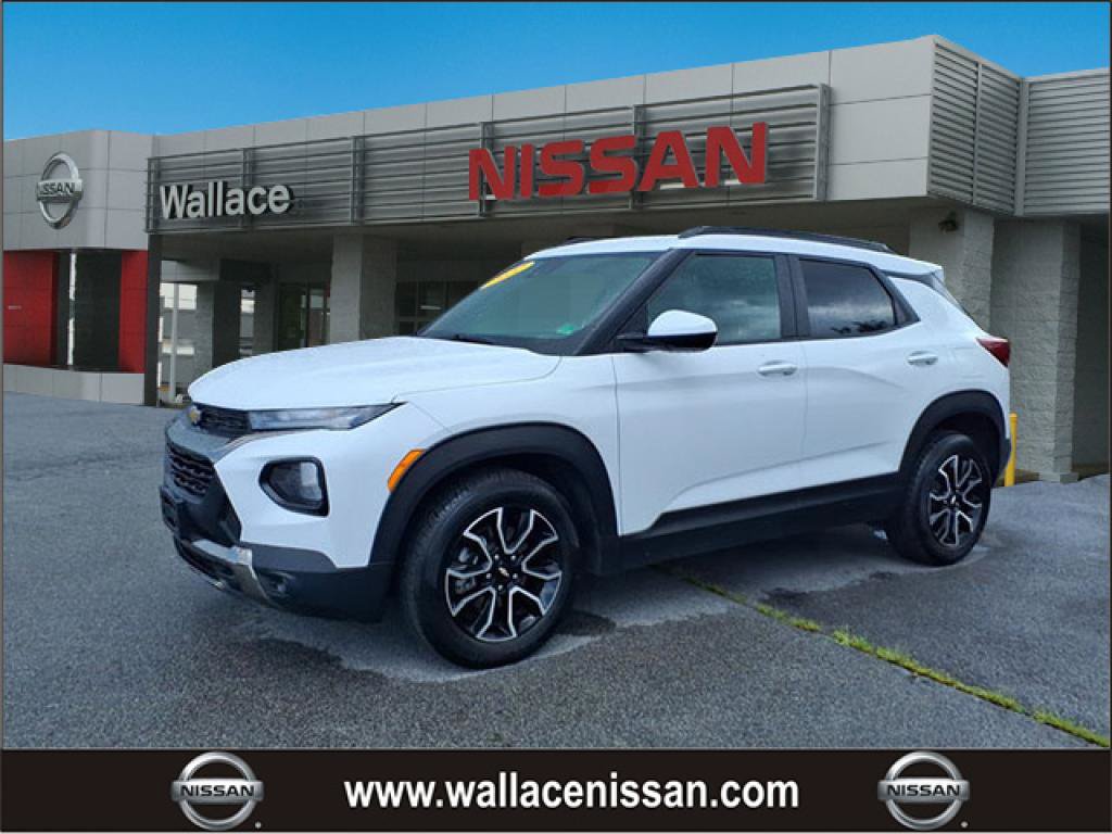 Used 2022 Chevrolet TrailBlazer ACTIV w/ Convenience Package FWD image 1