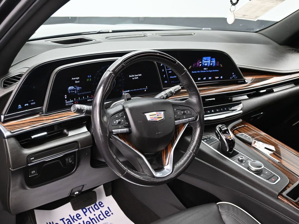 Used 2023 Cadillac Escalade ESV Premium Luxury image 17