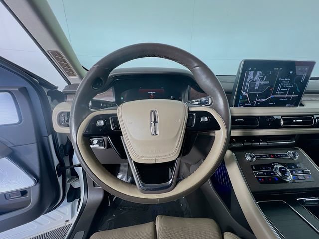 Used 2020 Lincoln Aviator Reserve w/ Equipment Group 202A image 14