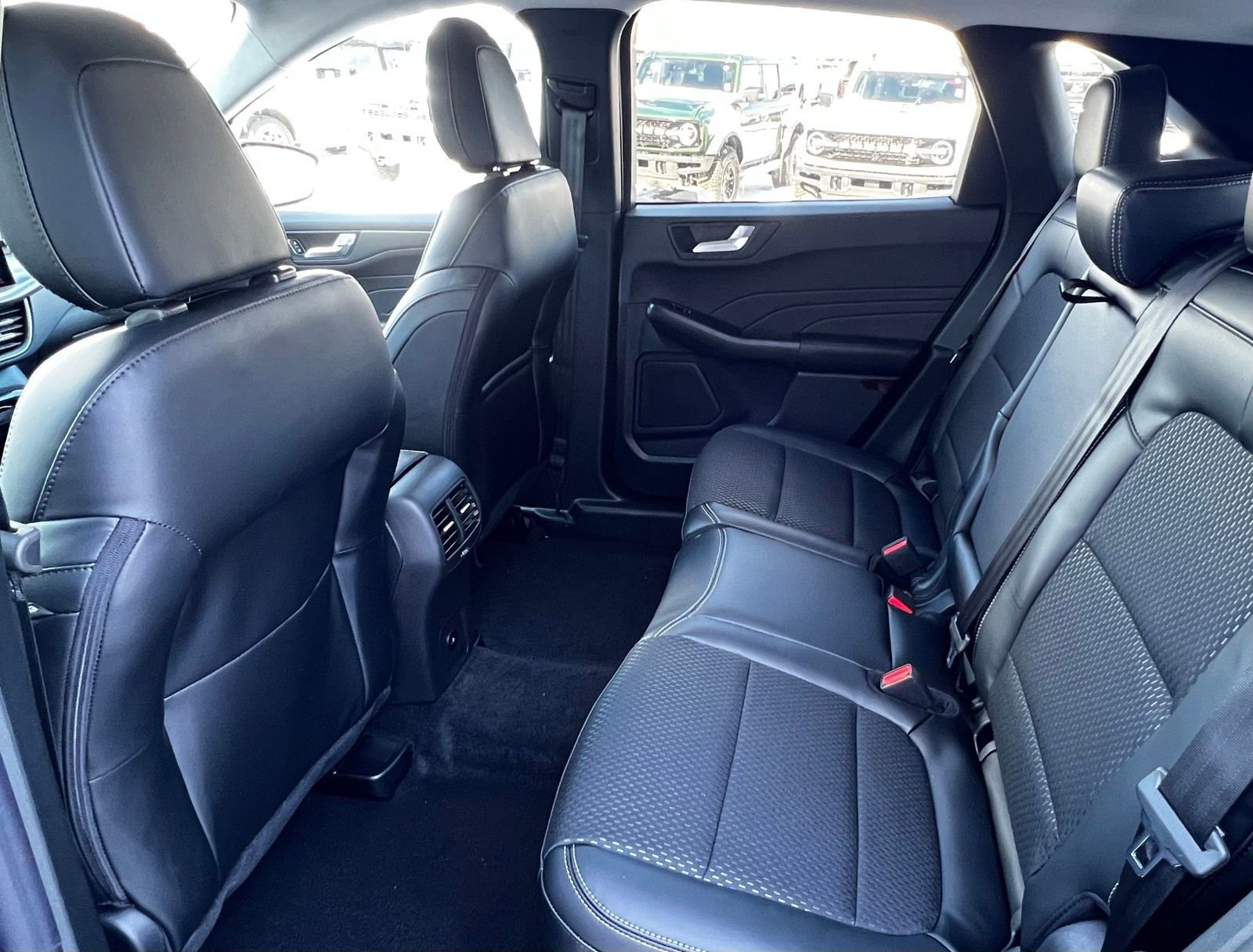 New 2026 Ford Escape SE image 17