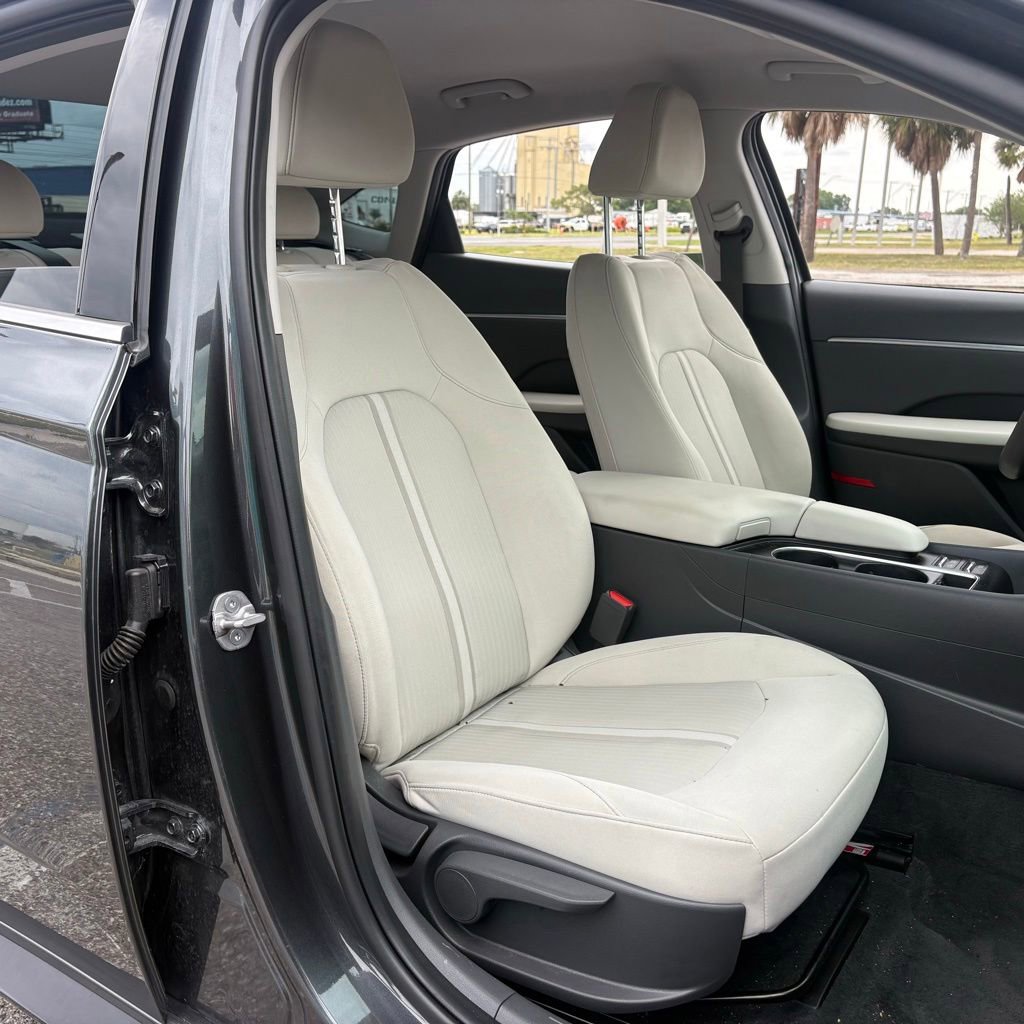 Certified 2024 Hyundai Sonata SEL FWD image 16