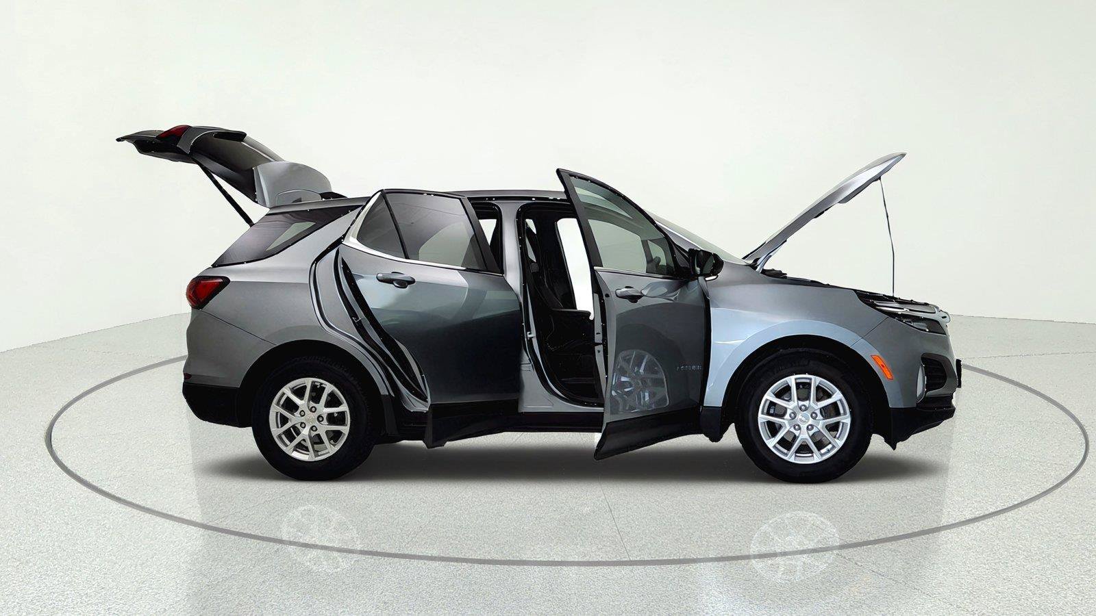 Used 2024 Chevrolet Equinox LT FWD image 15