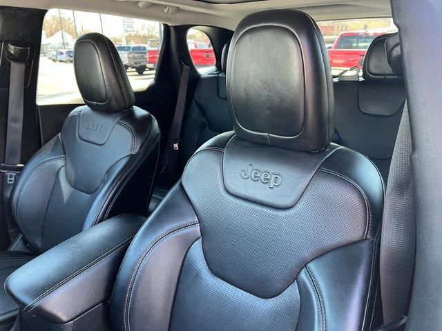 Used 2022 Jeep Cherokee Limited image 15