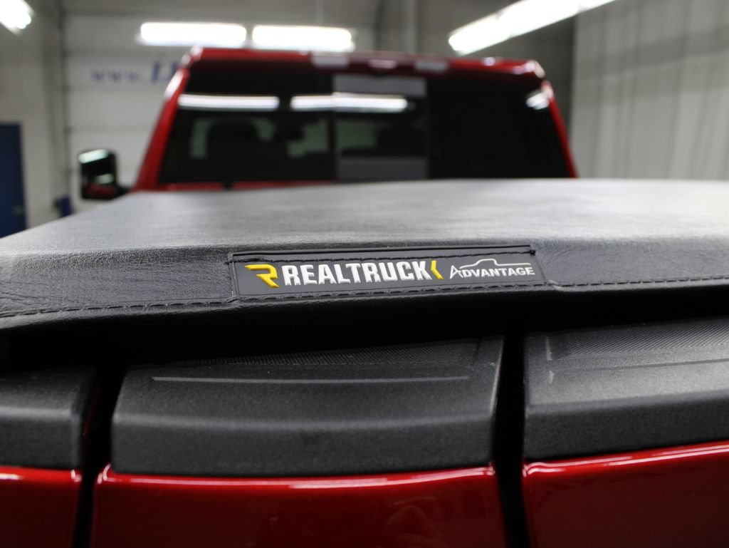Used 2025 GMC Sierra 2500 AT4 w/ Technology Package AWD/4WD image 48