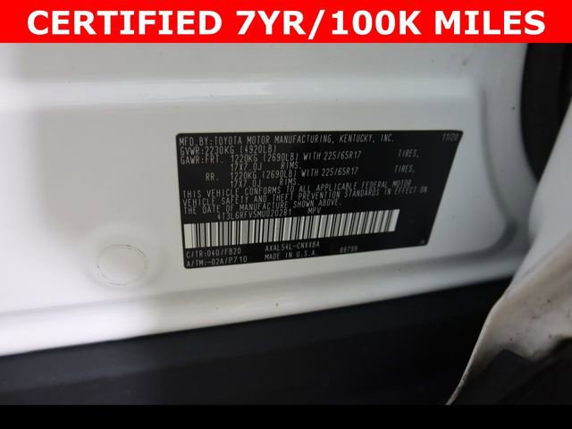Used 2021 Toyota RAV4 LE image 26