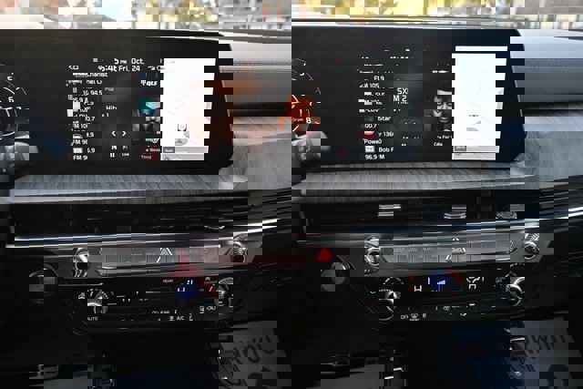 Used 2025 Kia Telluride SX image 34