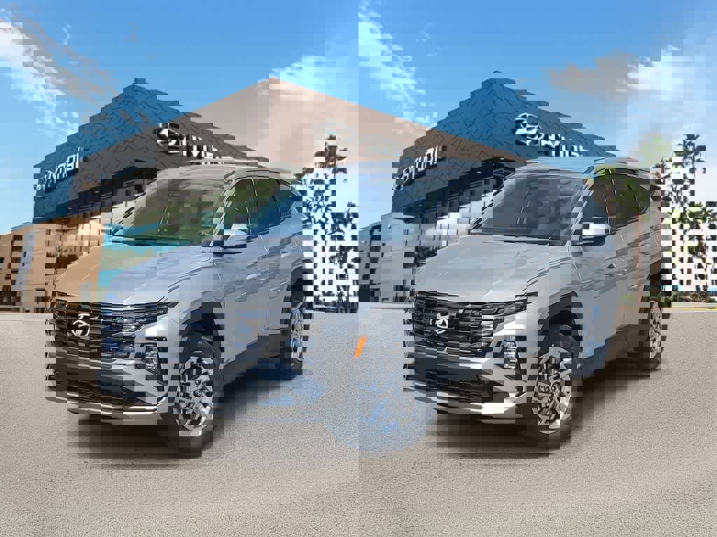 New 2026 Hyundai Tucson SE image 1