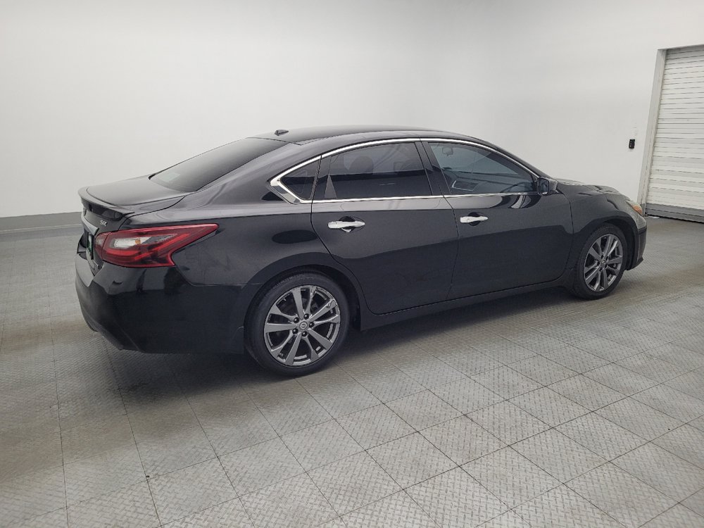 Used 2018 Nissan Altima 2.5 SR w/ SR Special Edition image 10