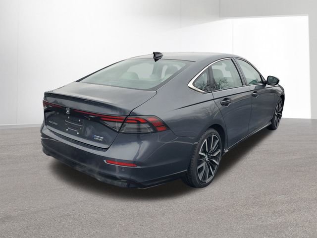 Used 2023 Honda Accord Touring image 13