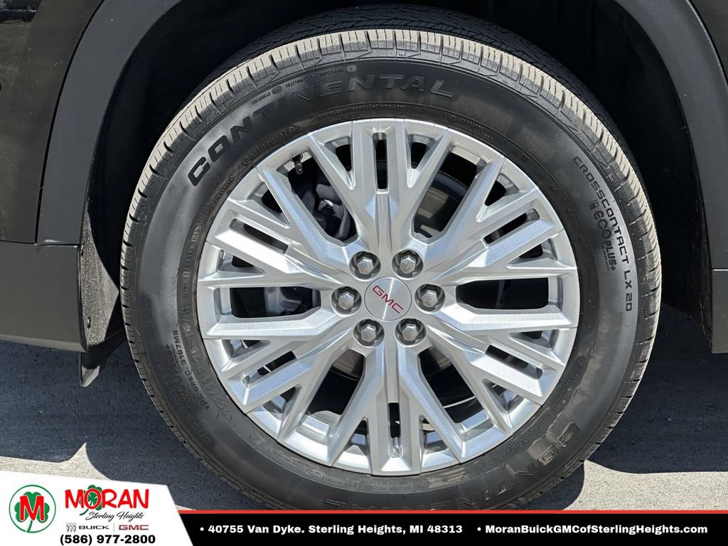 Certified 2024 GMC Acadia Elevation w/ Luxury Package AWD/4WD image 9