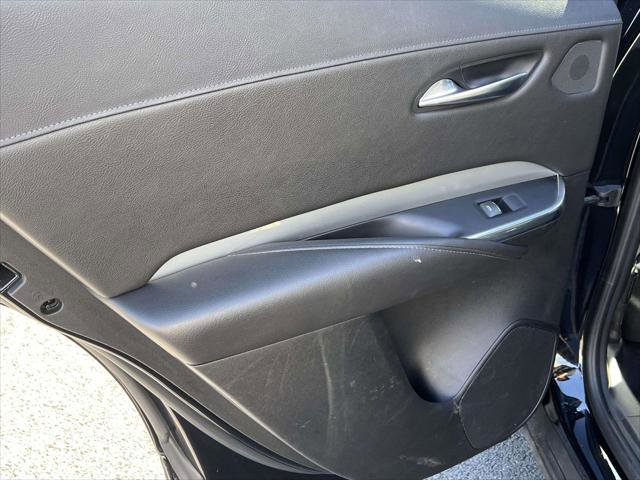 Used 2019 Cadillac XT4 Premium Luxury image 10