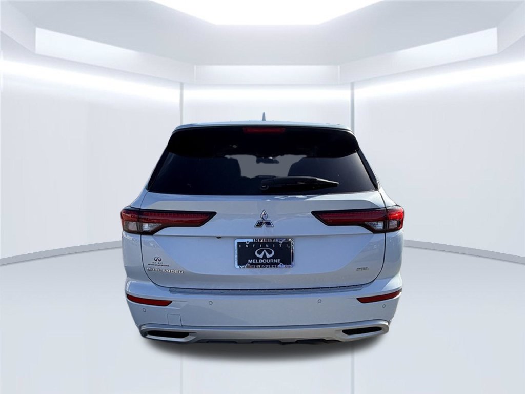 Used 2024 Mitsubishi Outlander SEL FWD image 6