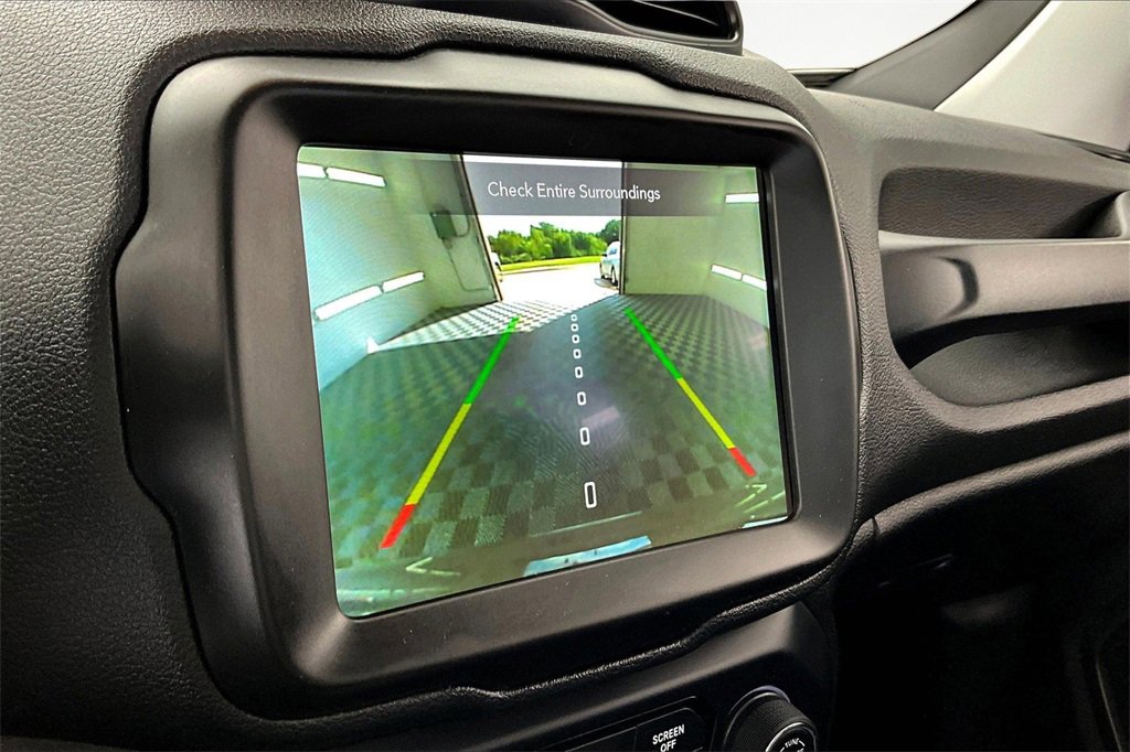 Used 2022 Jeep Renegade Limited image 21