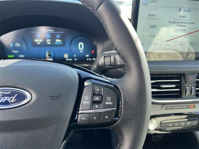 New 2026 Ford Escape Platinum w/ Premium Technology Package image 18