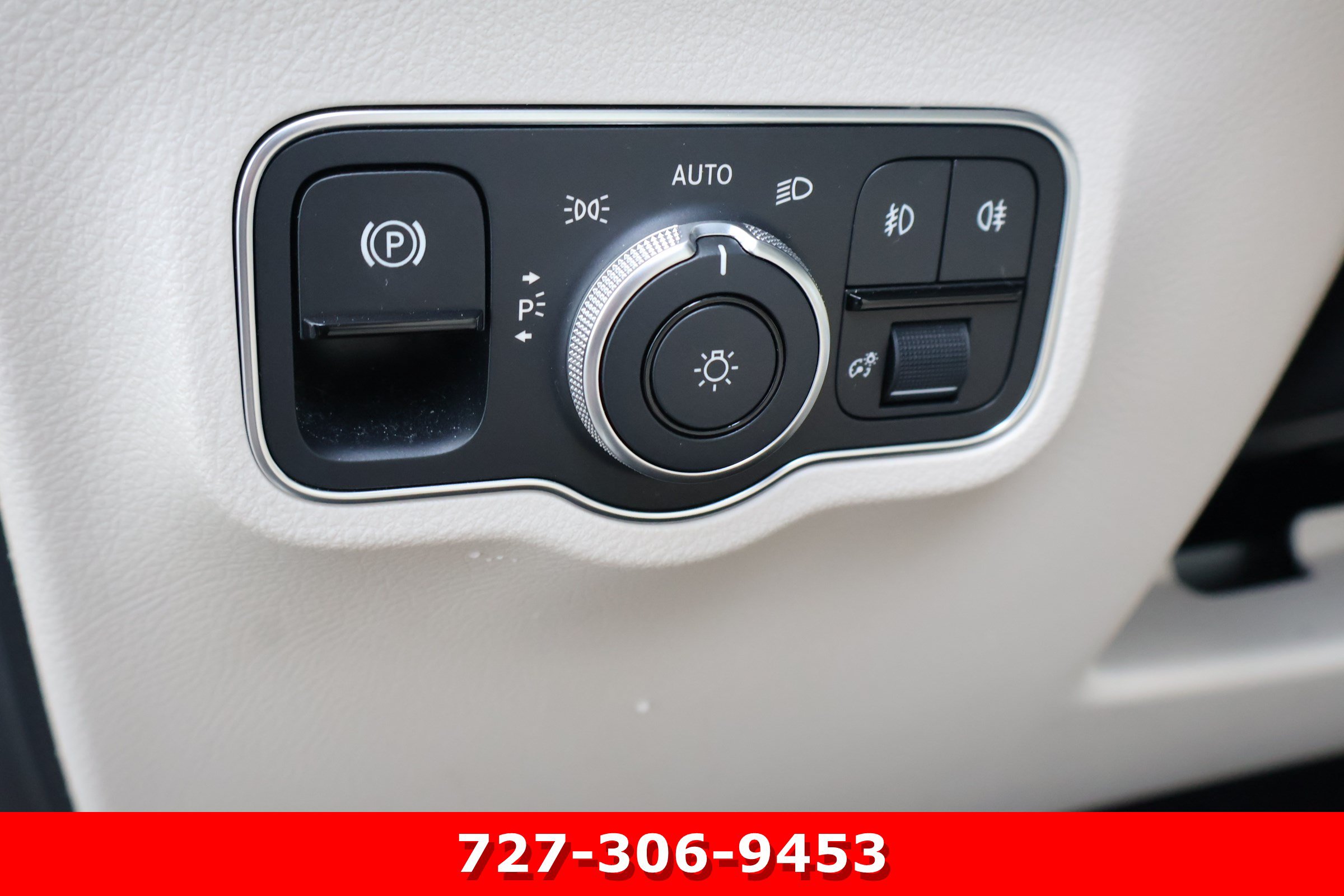 Certified 2023 Mercedes-Benz GLA 250 4MATIC image 23