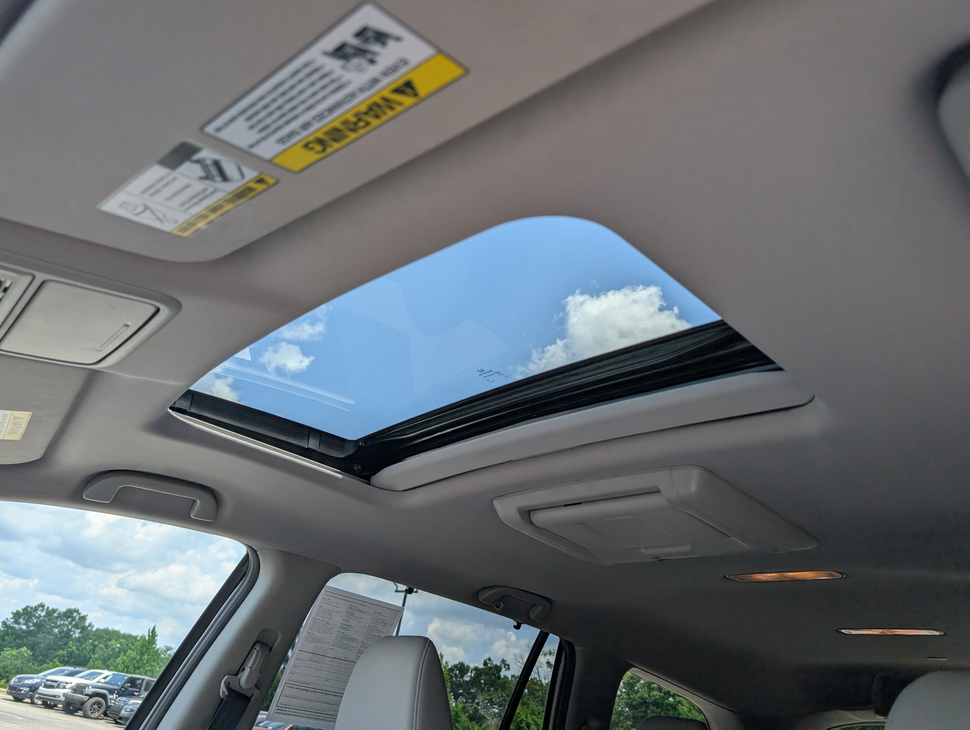 Used 2016 Honda Pilot Touring image 15