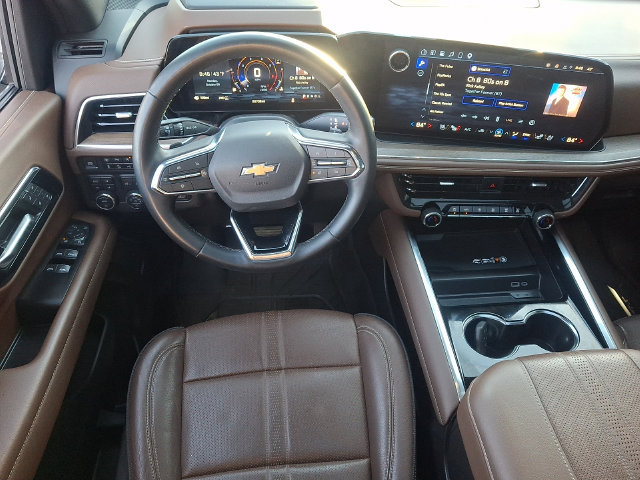 Certified 2025 Chevrolet Tahoe High Country AWD/4WD image 13