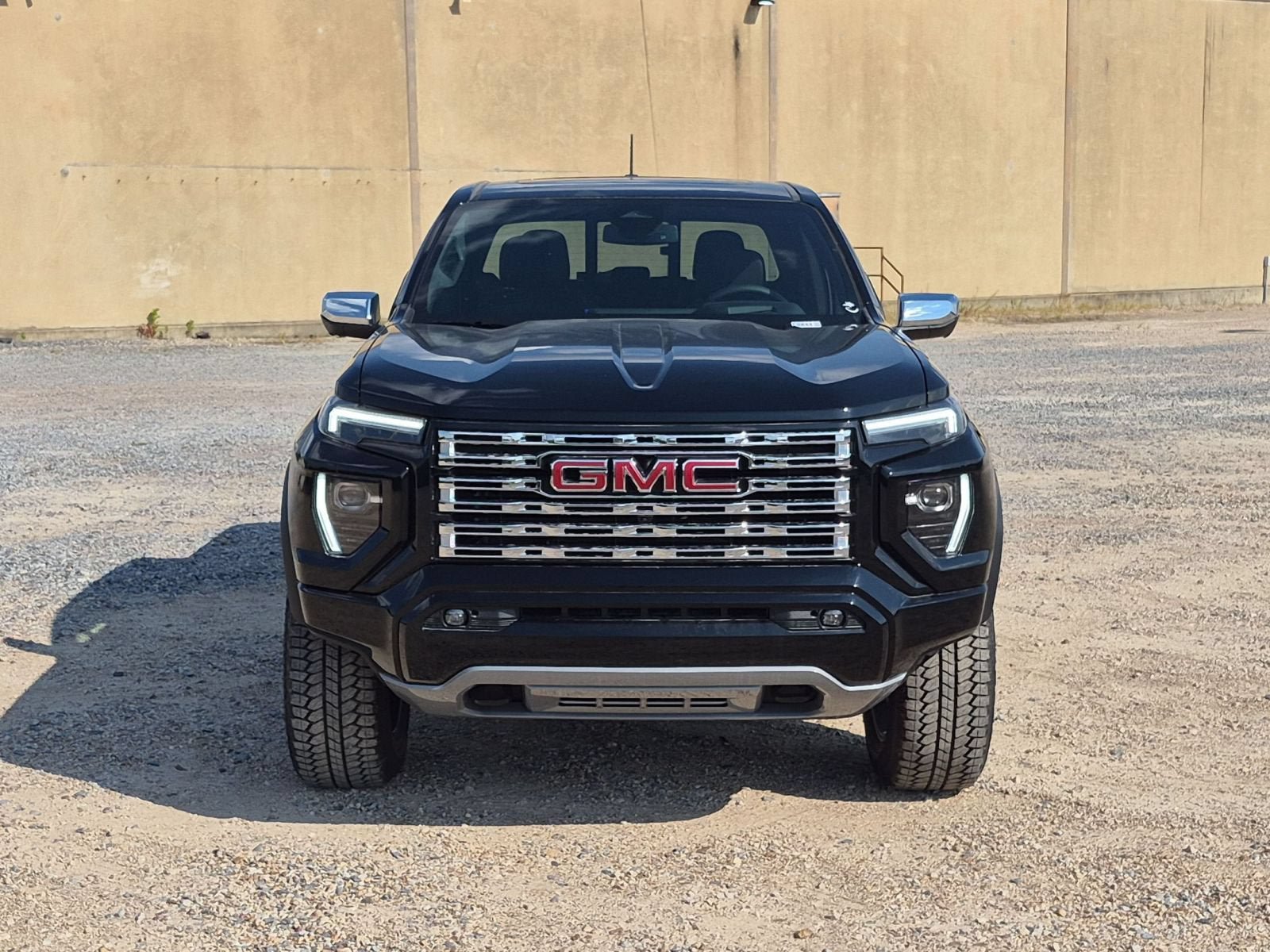 New 2026 GMC Canyon Denali AWD/4WD image 9