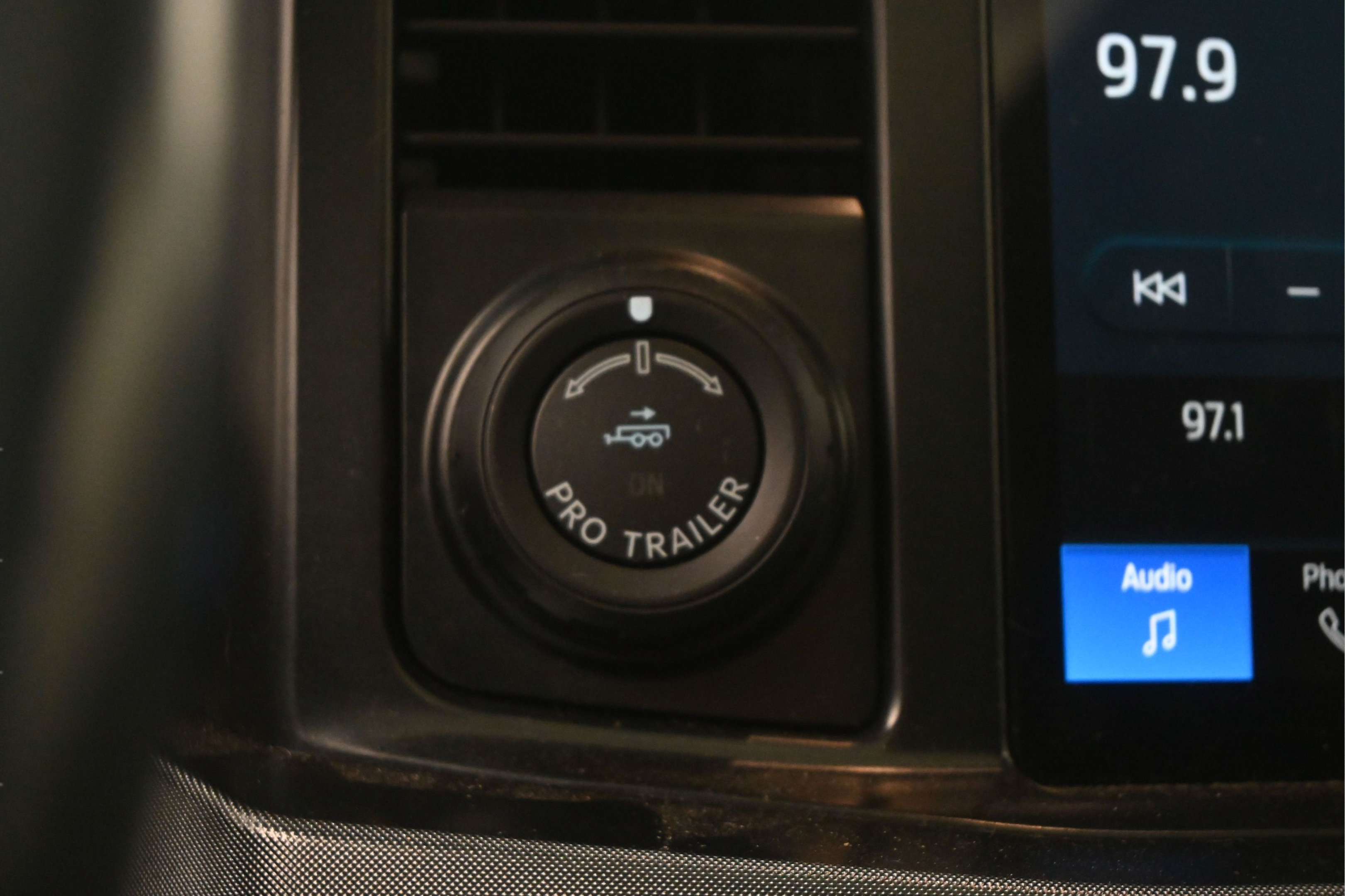 Used 2024 Ford F250 Limited AWD/4WD image 47
