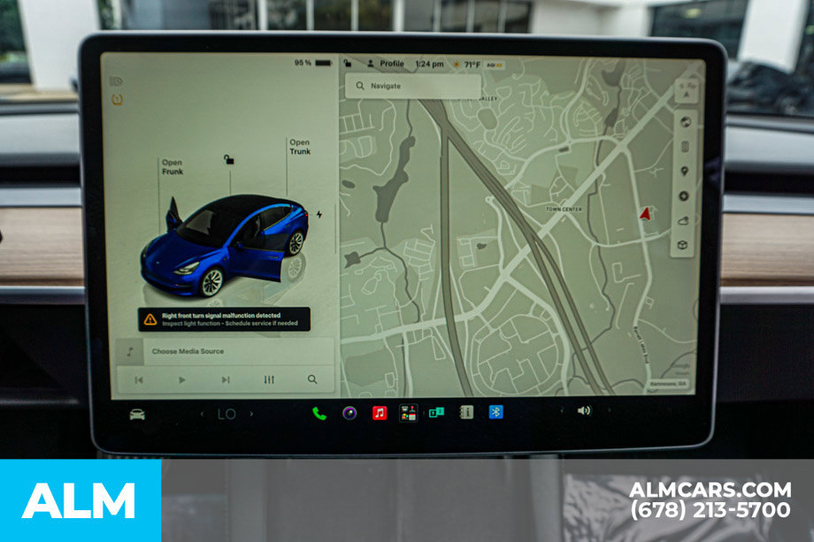 Used 2023 Tesla Model 3 Standard Range RWD image 34