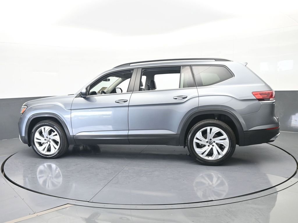 Used 2021 Volkswagen Atlas SE image 3