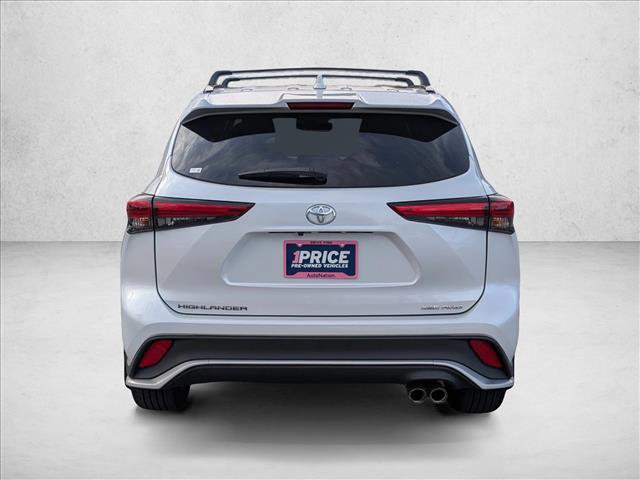 Used 2023 Toyota Highlander XSE image 7