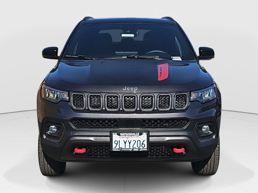 Used 2023 Jeep Compass Trailhawk w/ Sun and Sound Group AWD/4WD image 8