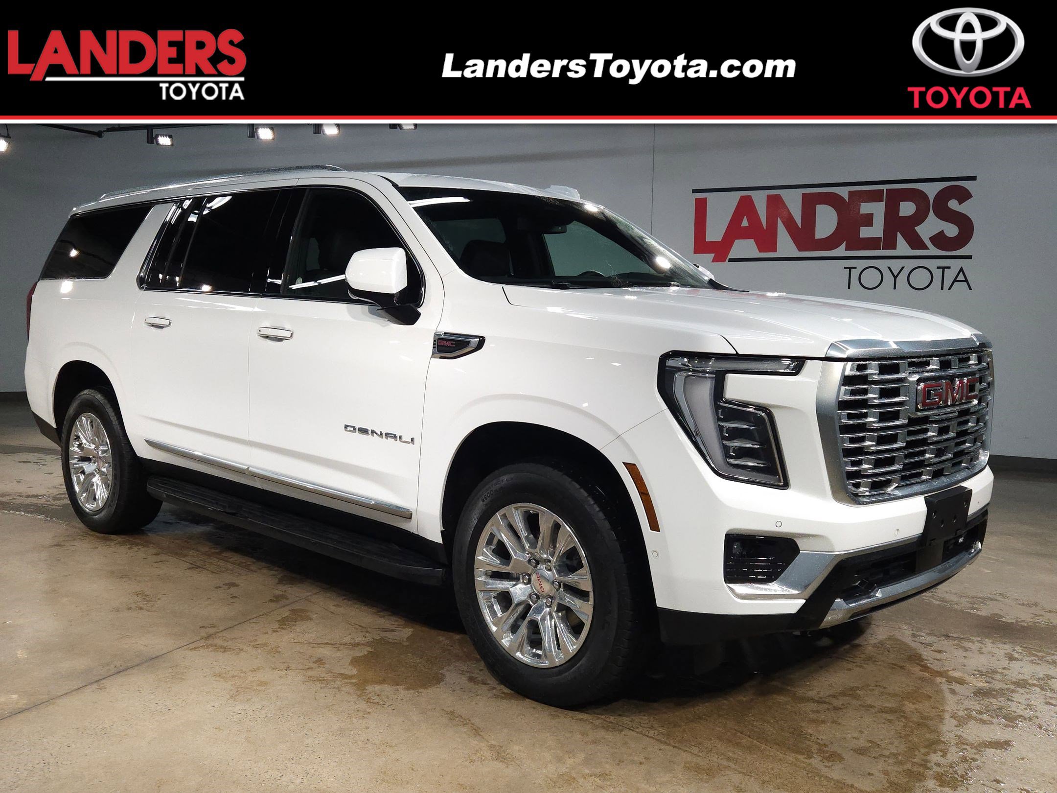 Used 2025 GMC Yukon XL Denali