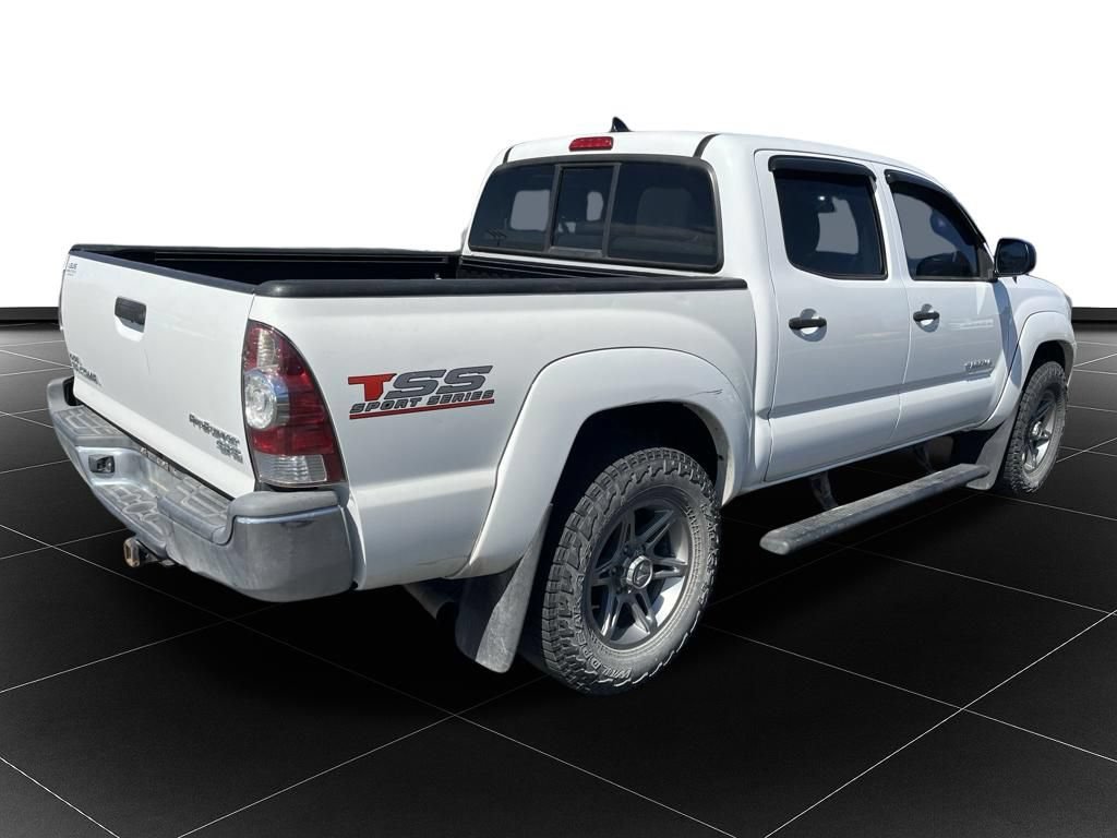 Used 2014 Toyota Tacoma PreRunner w/ SR5 Package RWD image 5
