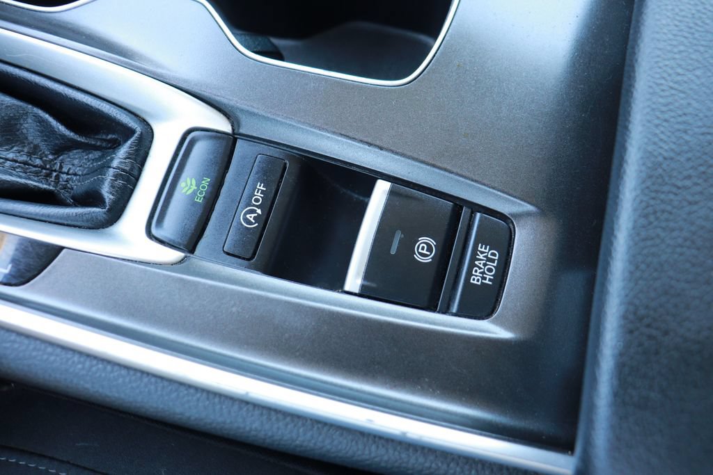 Used 2021 Honda Accord LX image 17