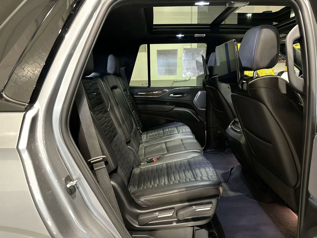 Used 2023 Cadillac Escalade Sport Platinum w/ LPO, Floor Liner Package image 7