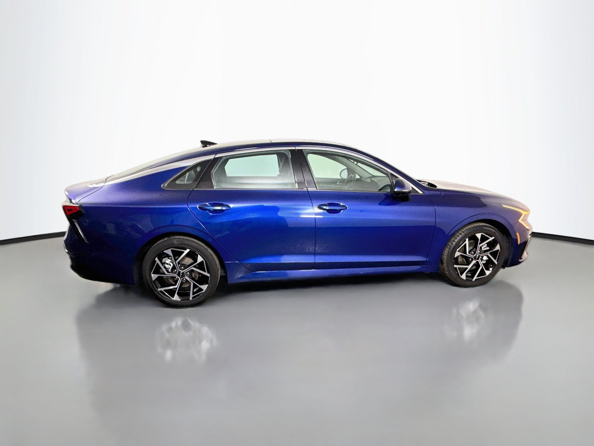 Used 2025 Kia K5 EX FWD image 11