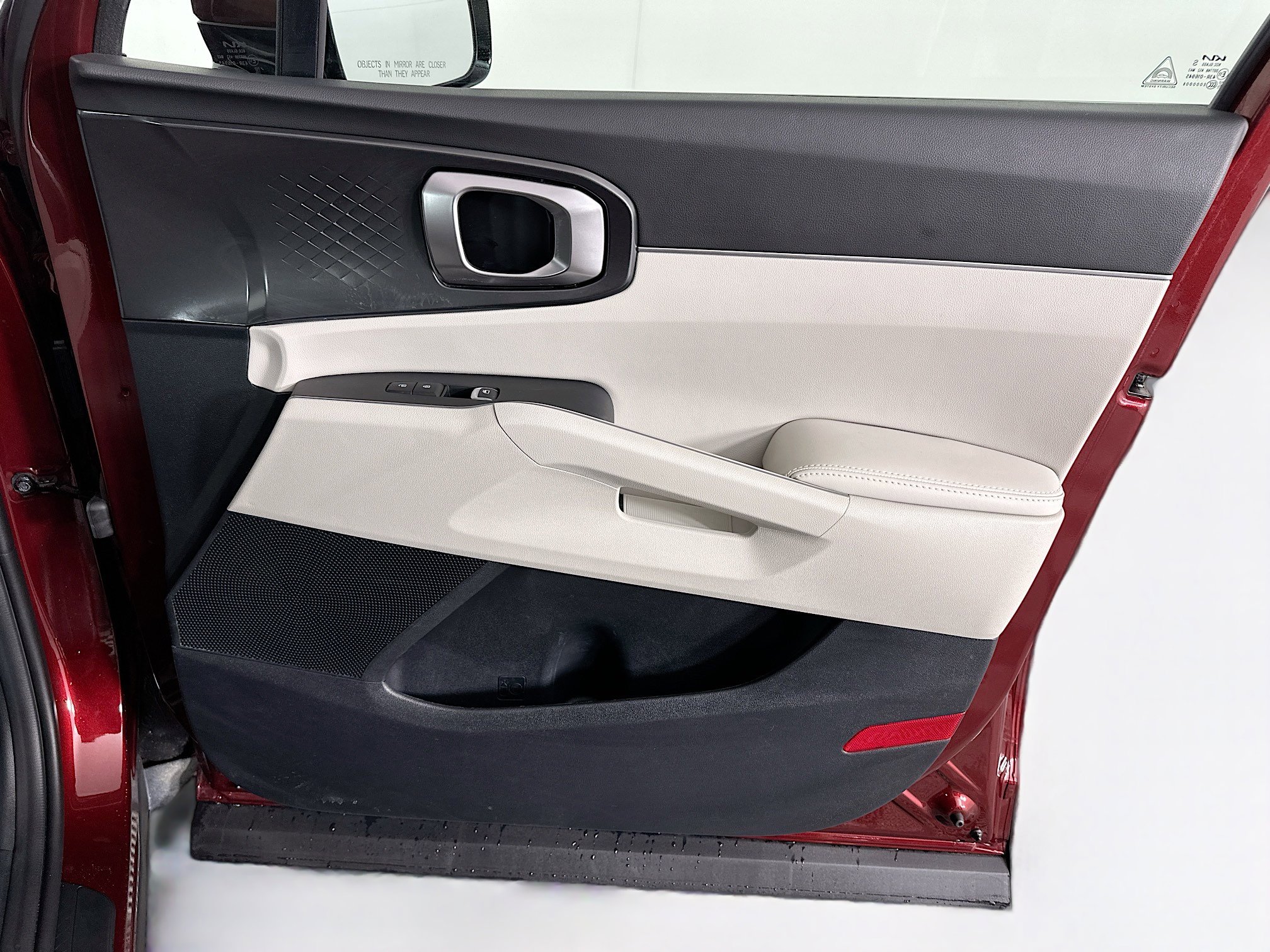 Used 2025 Kia Sorento EX w/ Panoramic Sunroof Package image 35