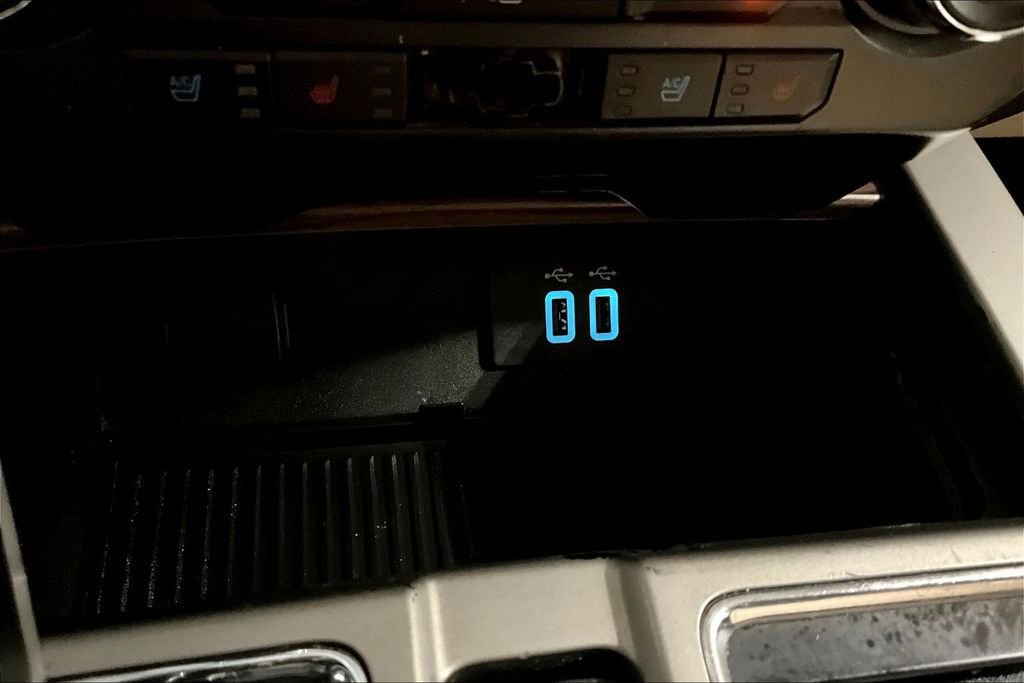 Used 2016 Ford F150 Lariat w/ Equipment Group 501A Mid image 30