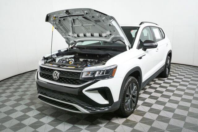 Certified 2023 Volkswagen Taos S w/ Driver Assistance Package FWD image 30