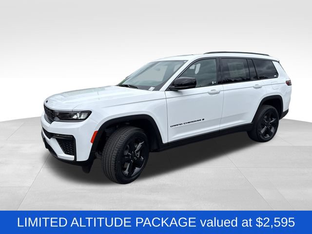 New 2026 Jeep Grand Cherokee L Limited w/ Limited Altitude Package AWD/4WD image 3
