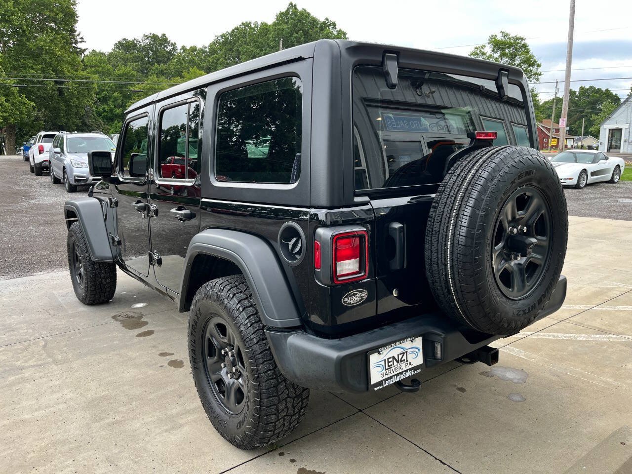 Used 2024 Jeep Wrangler Unlimited Sport AWD/4WD image 6