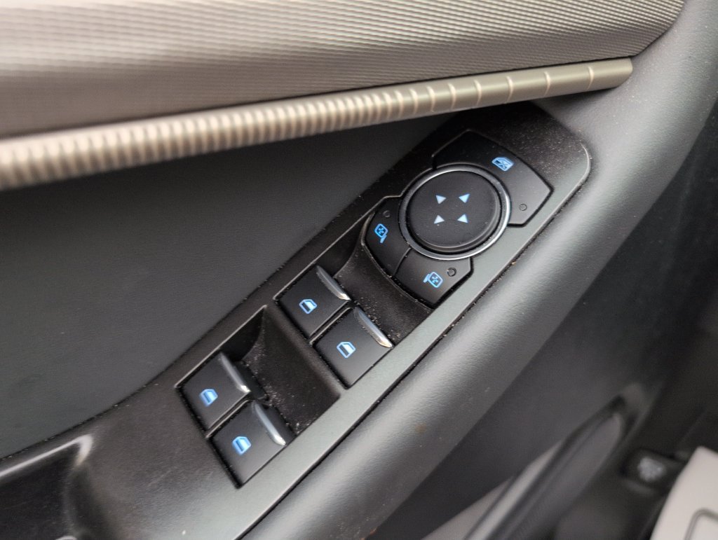 Used 2026 Ford Explorer Active RWD image 26