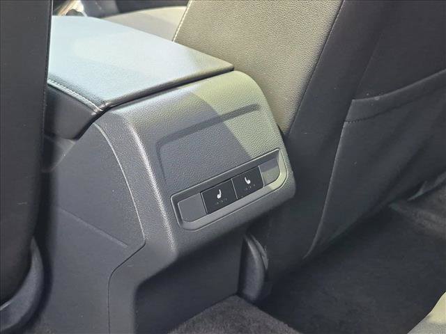 Certified 2022 Volkswagen Jetta SEL FWD image 18