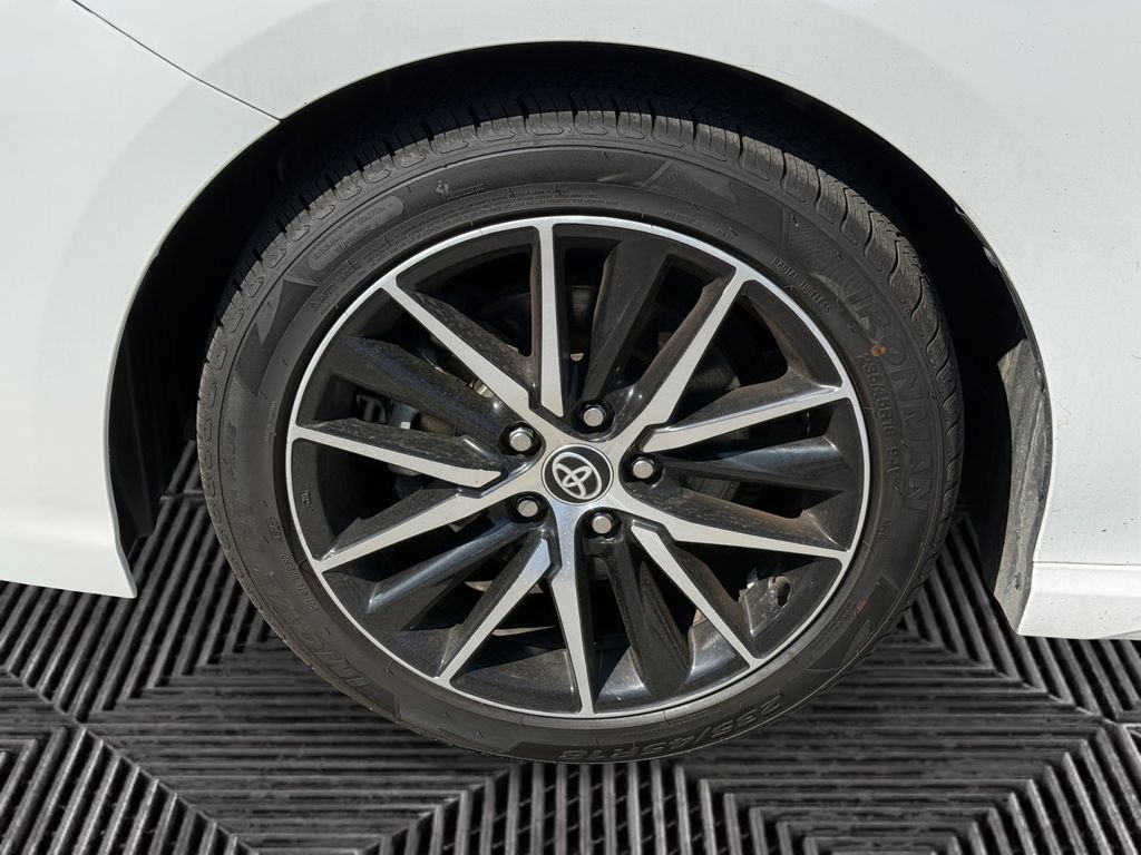 Certified 2024 Toyota Camry SE FWD image 14