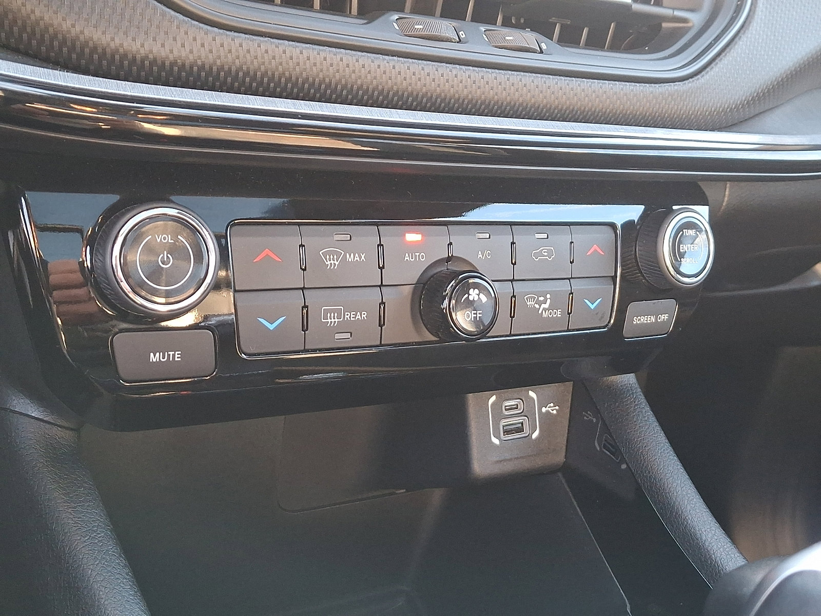 Used 2023 Jeep Compass Trailhawk w/ Trailhawk Elite Group AWD/4WD image 16