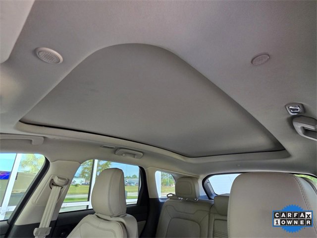 Used 2022 Lincoln Corsair Reserve w/ Equipment Group 201A image 7