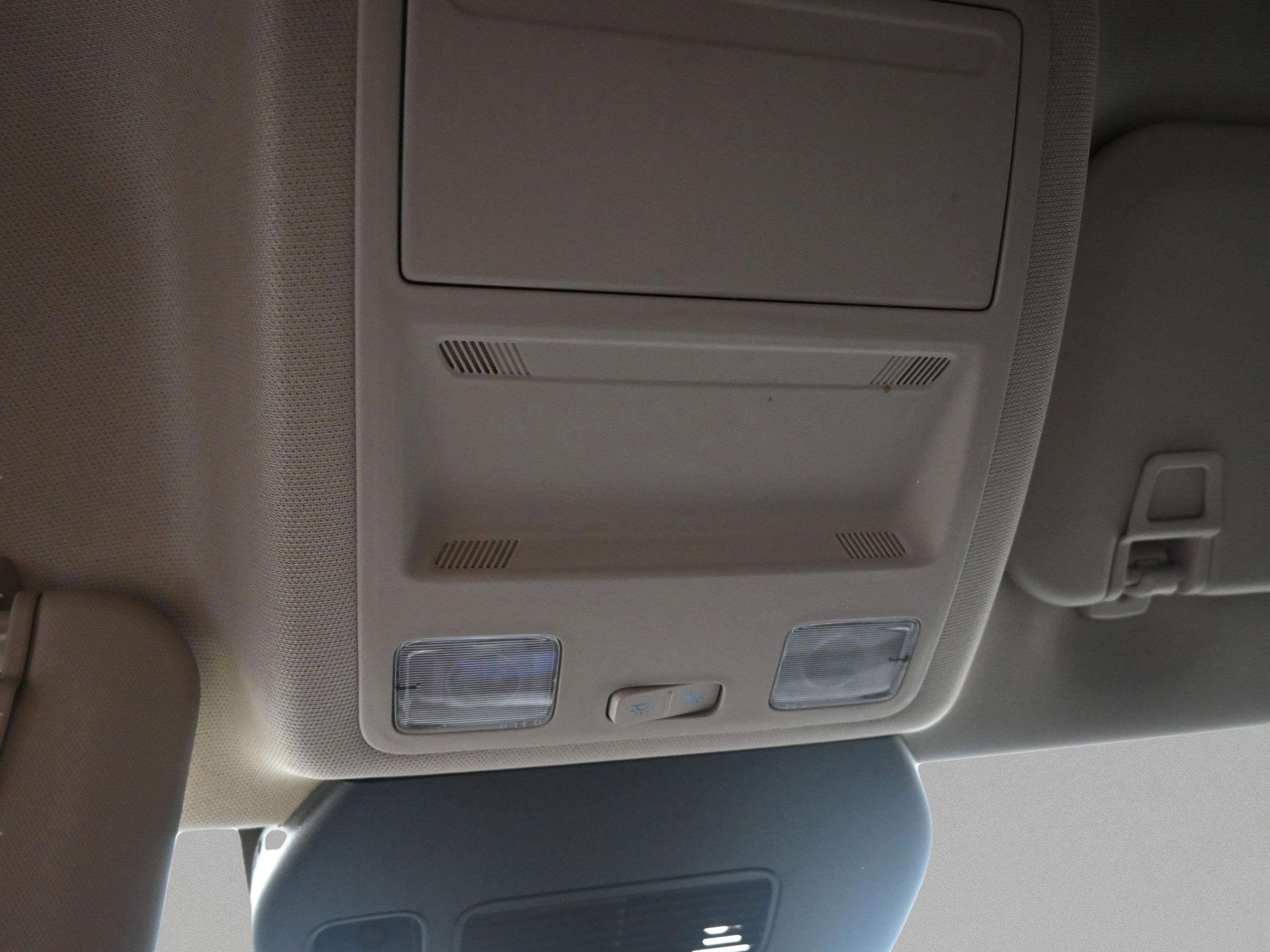 Used 2020 Ford Escape S image 22